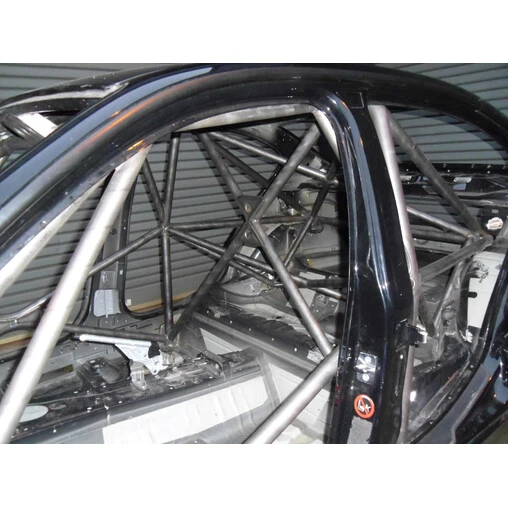 Custom Cages Multipoint Weld-In Roll Cage For BMW E90 (Sedan) - FIA 11 Custom Cages Multipoint Weld-In Roll Cage For BMW E90 (Sedan) - FIA - Image 9